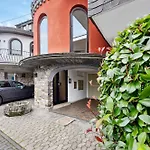 Modernes Im Erdgeschoss - Zachastay Guels Apartman