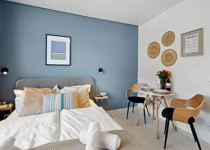 Modernes Im Erdgeschoss - Zachastay Guels *