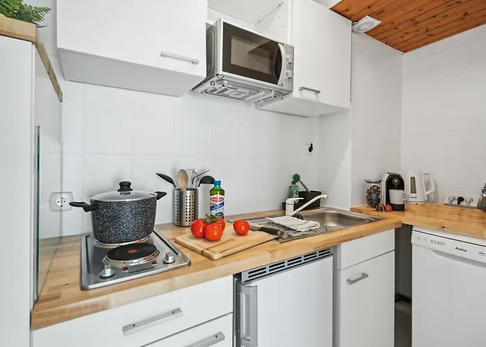 Modernes Im Erdgeschoss - Zachastay Guels Apartment Koblenz (Rhineland-Palatinate)